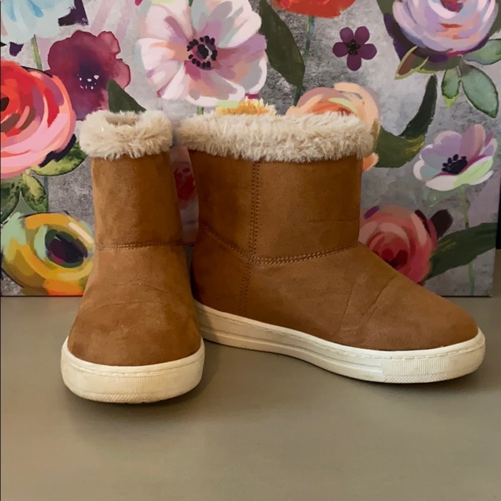 Winter boots